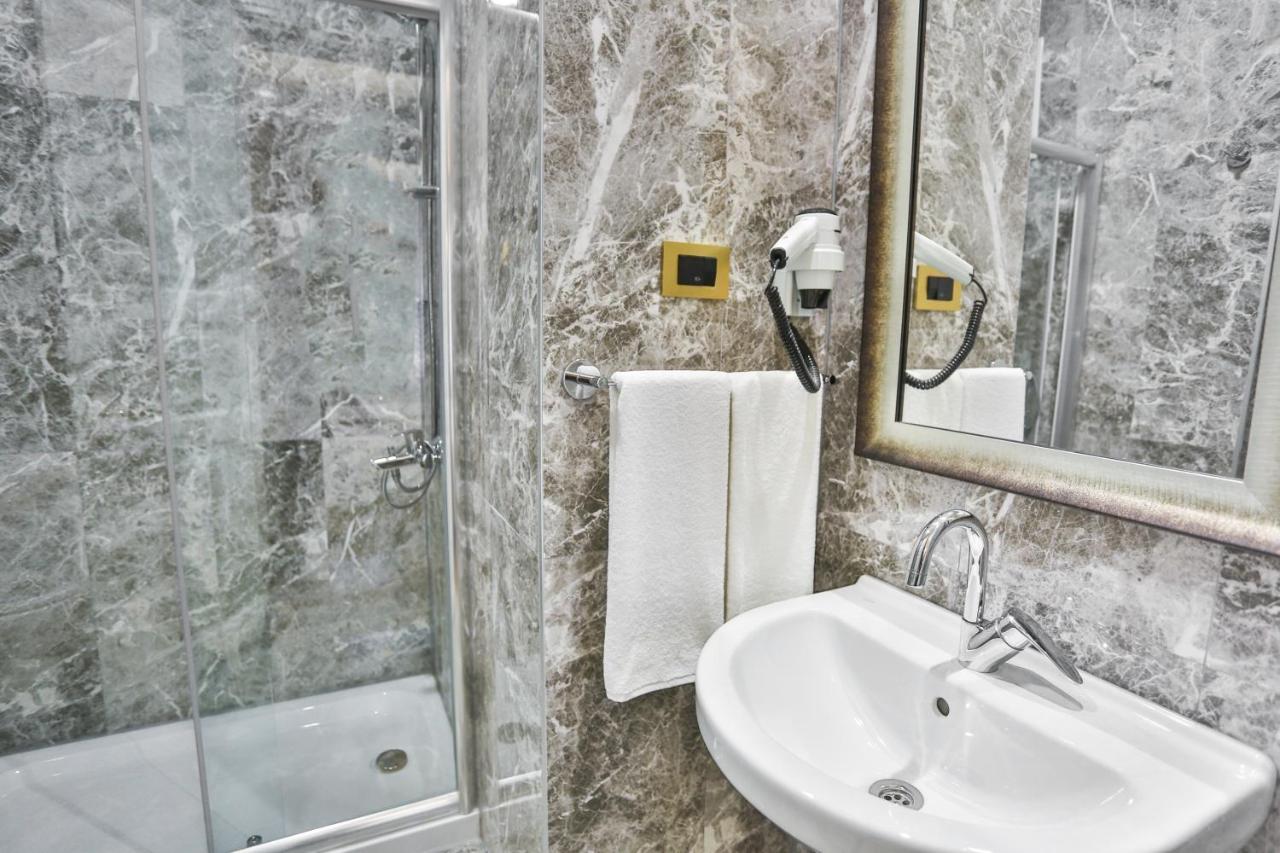 Hanende Hotel Istanbul Ngoại thất bức ảnh